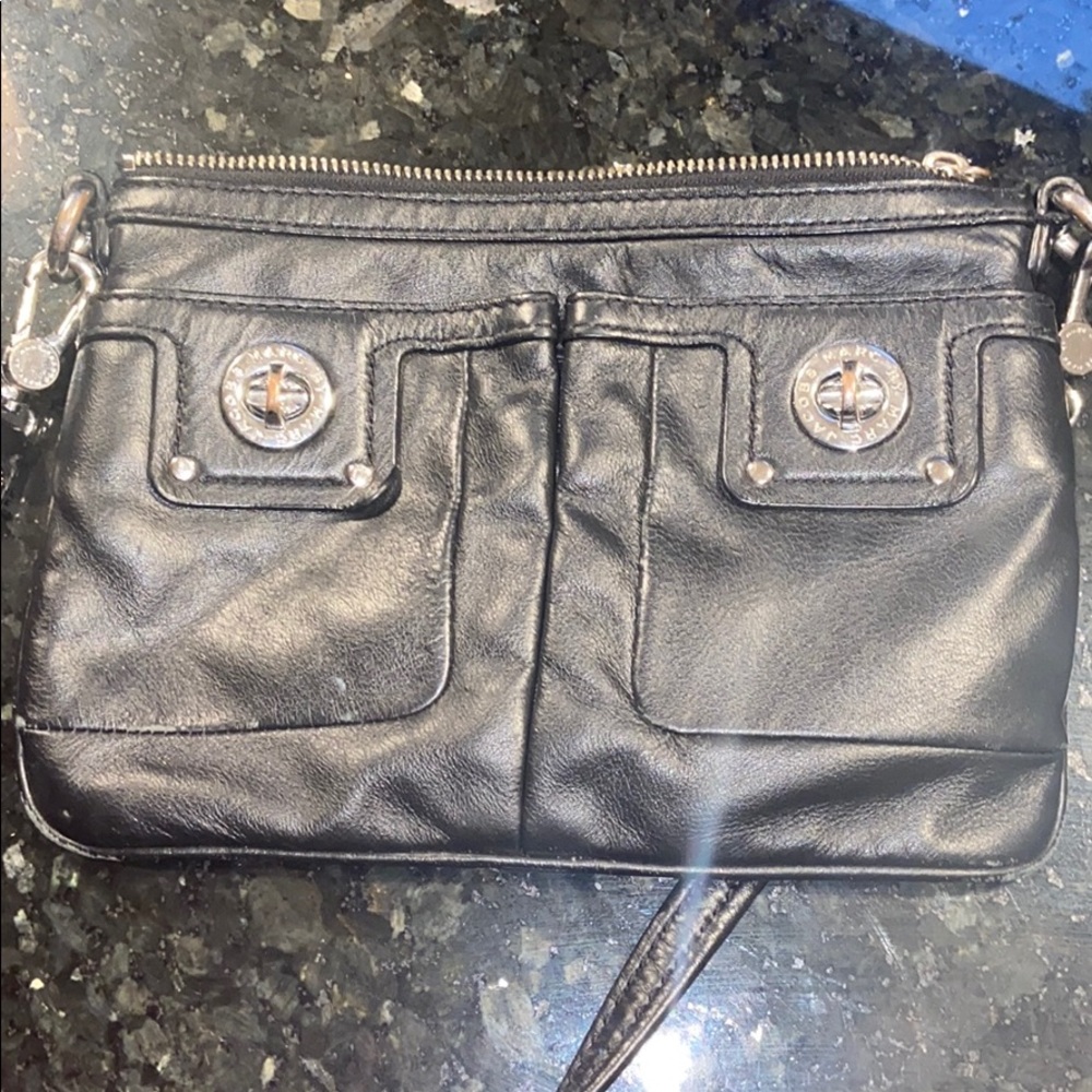MARC JACOBS CROSS BODY BAG